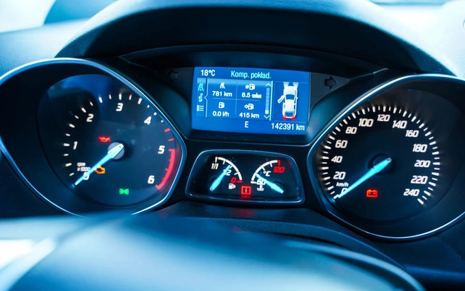 Ford Kuga cena 50000 przebieg: 143122, rok produkcji 2014 z Poznań małe 232